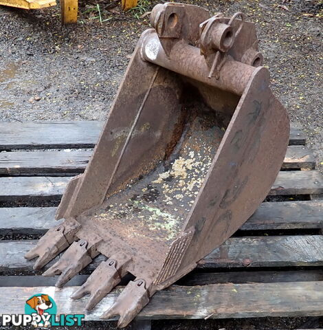 1.5-4 ton (35mm pin) 400mm Excavator & Backhoe GP Digging & Trenching Bucket