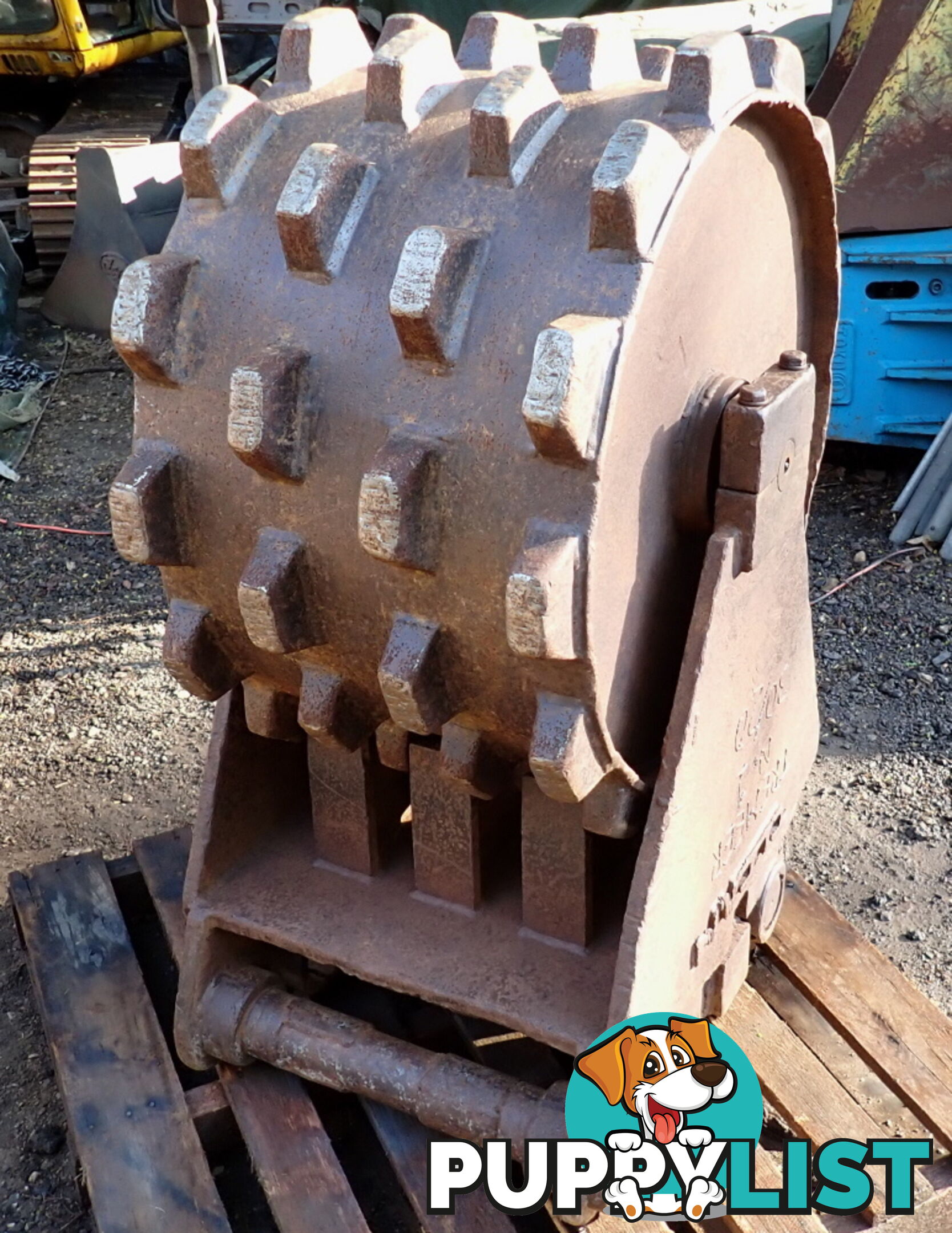 22-50 ton (100/90/80mm pin) Titan Excavator Compaction Wheel