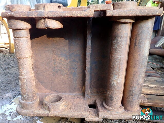 22-50 ton (100/90/80mm pin) Titan Excavator Compaction Wheel