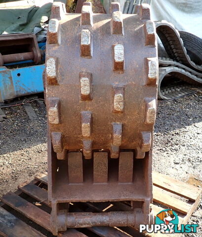 22-50 ton (100/90/80mm pin) Titan Excavator Compaction Wheel