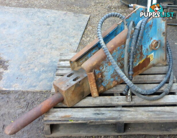 Used 4-10 ton Excavator Hydraulic Hammer Rock Breaker & separate Headstock