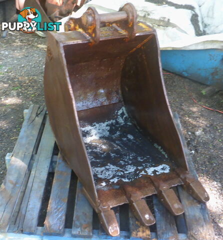 4-9 ton (50mm pin) 600mm Excavator GP Digging & Trenching Bucket