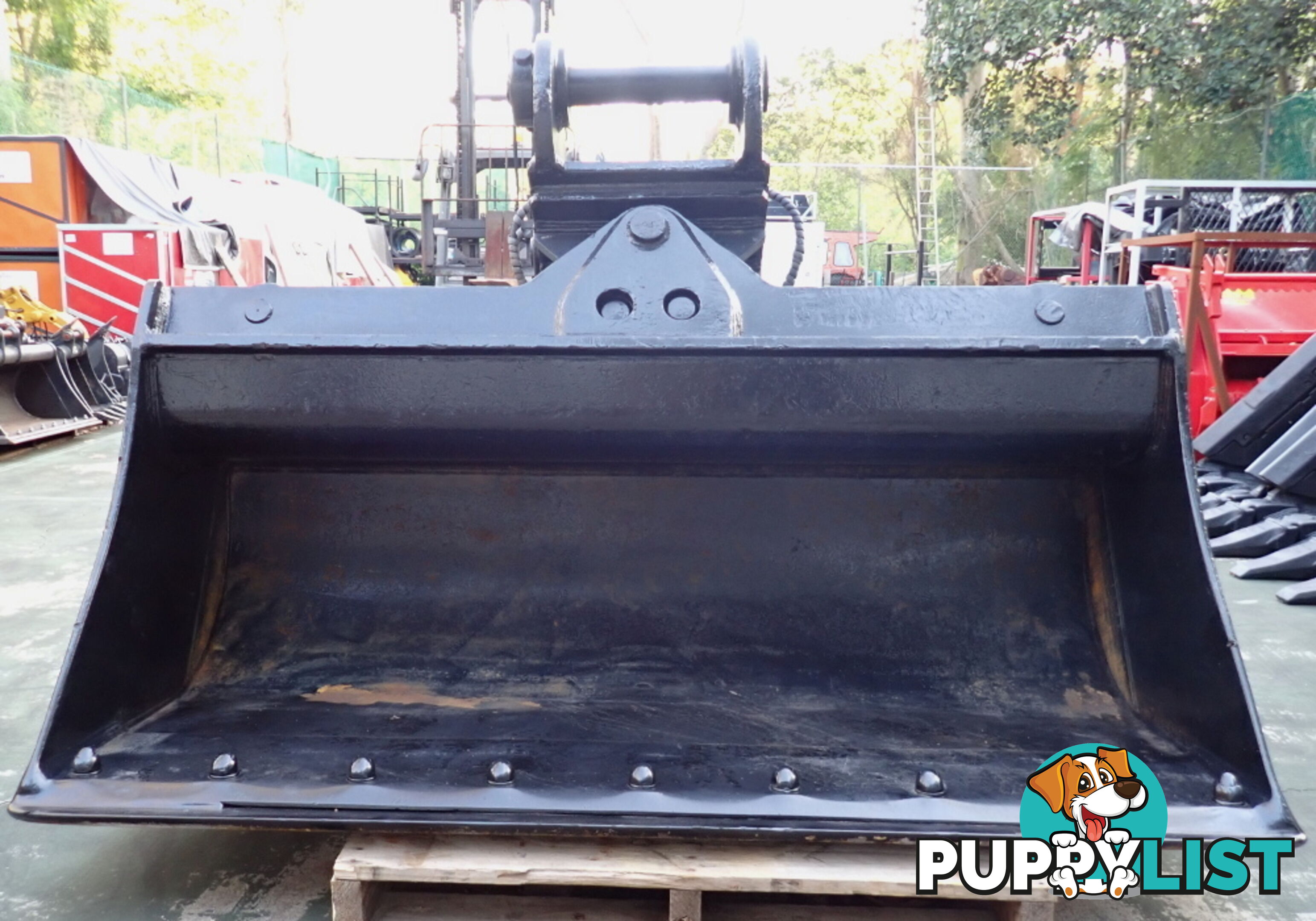 22-47 ton (90mm pin) 2100mm JB/AHE Excavator Tilting Mud Batter Bucket