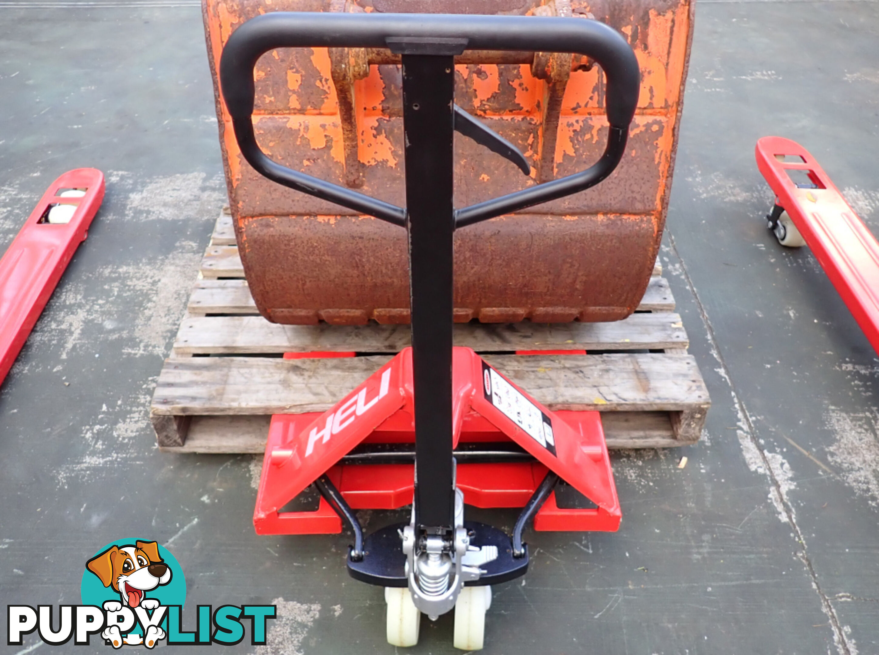 New Heli 3000kg Hand Pallet Jack Truck