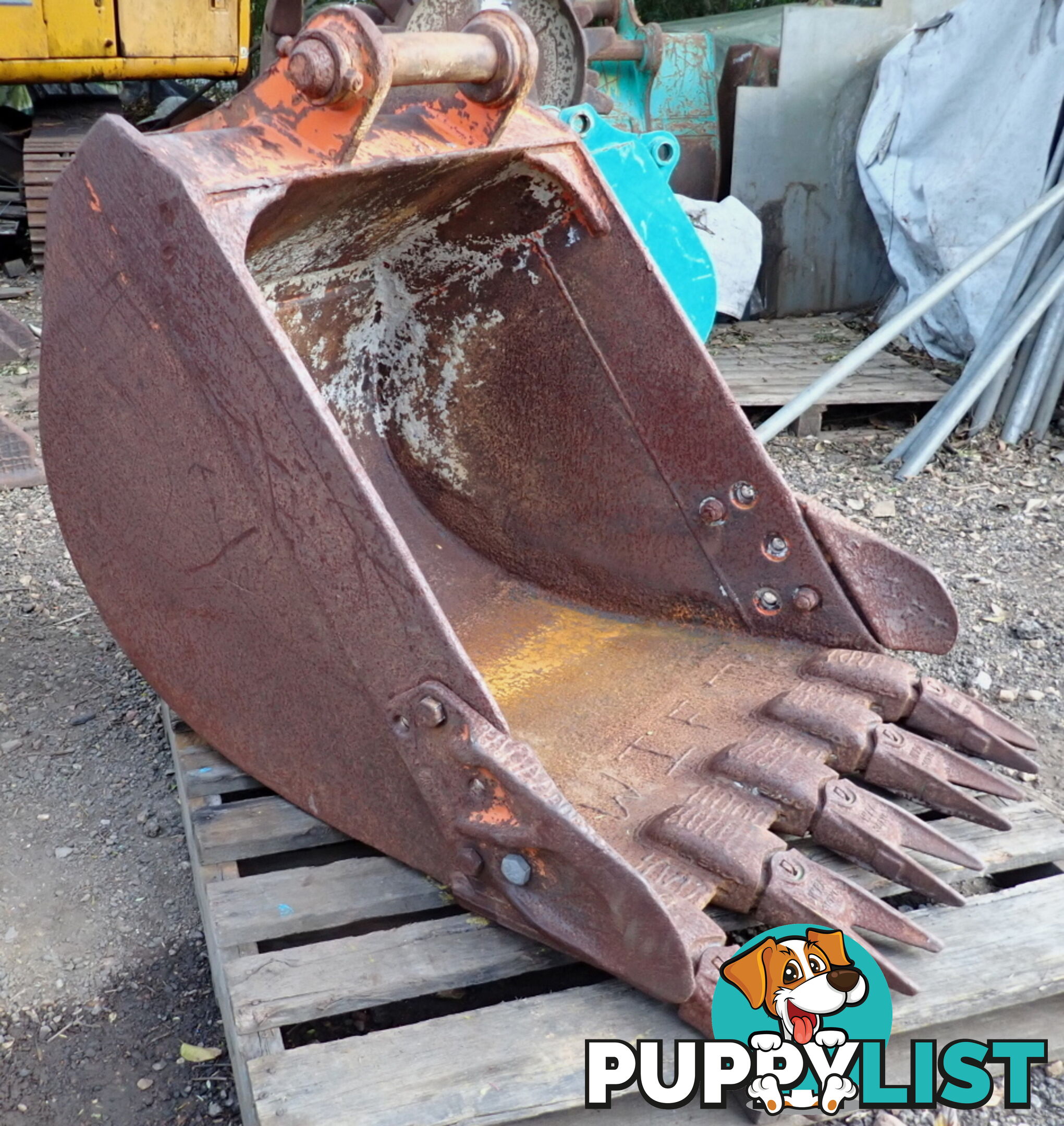 9-20 ton (65mm pin) 900mm Excavator GP Digging Bucket with Sidecutters