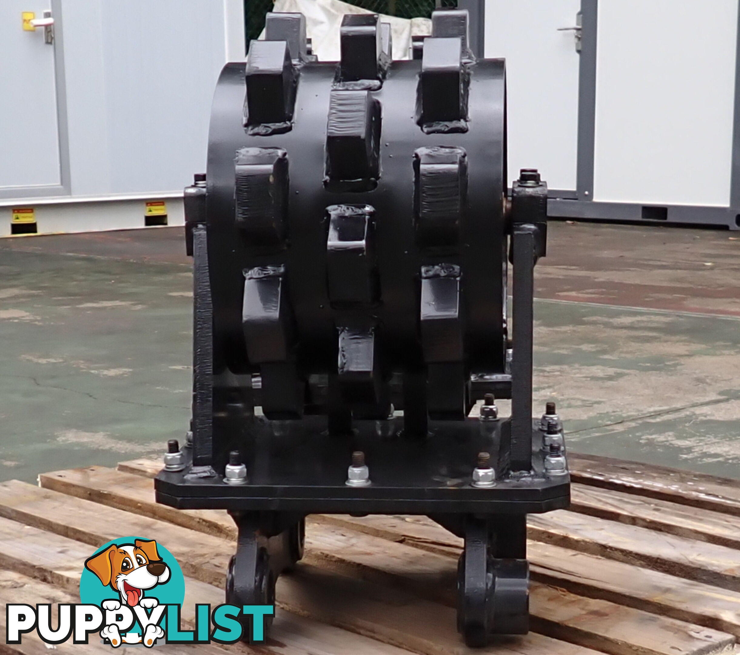 New 3-8 ton (45mm or 40mm pin) Excavator Roller Compaction Wheel