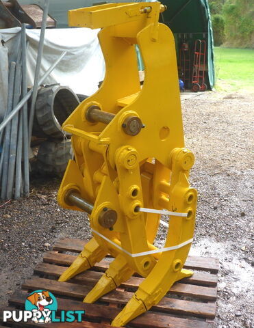 New 8-20 ton (65mm Pin) Excavator 5 Finger Mechanical Grapple Grab