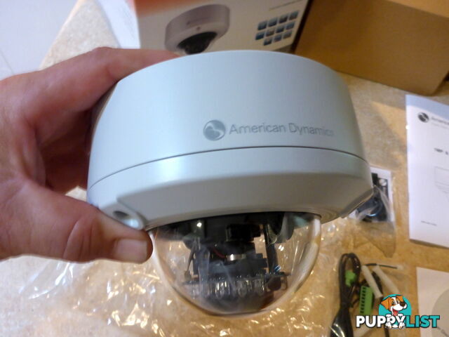 New Tyco / American Dynamics Illustra Flex 600 Mini Dome IP / CCTV Outdoor Security Camera