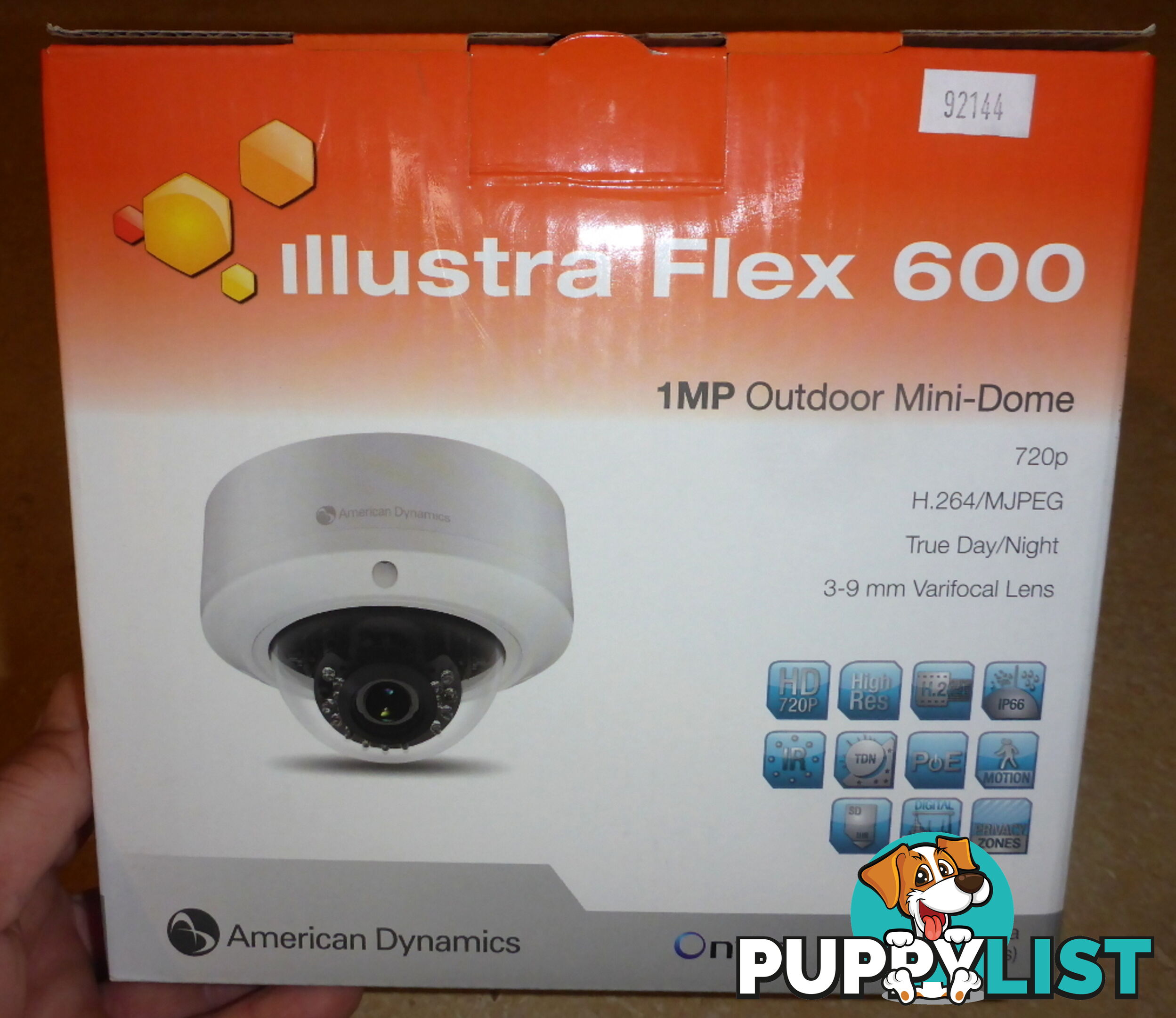 New Tyco / American Dynamics Illustra Flex 600 Mini Dome IP / CCTV Outdoor Security Camera