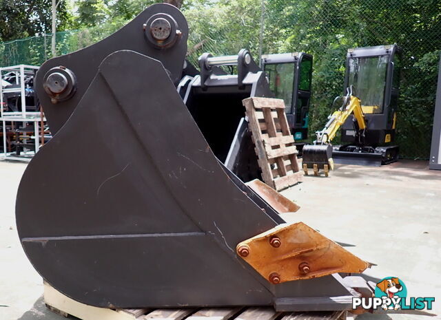 New 15-32 ton (80mm pin) 900mm AHE Excavator GP Digging Bucket