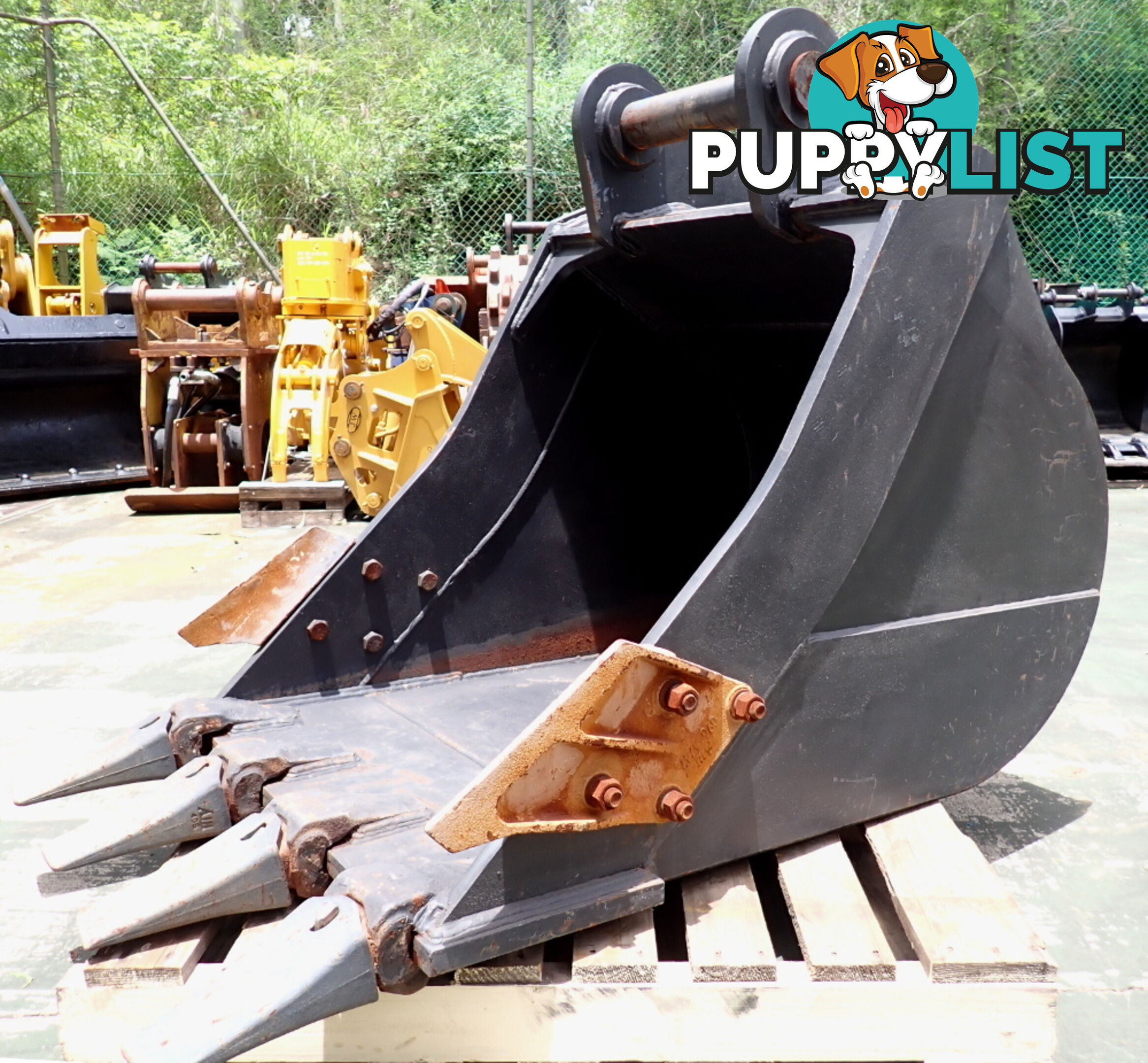 New 15-32 ton (80mm pin) 900mm AHE Excavator GP Digging Bucket