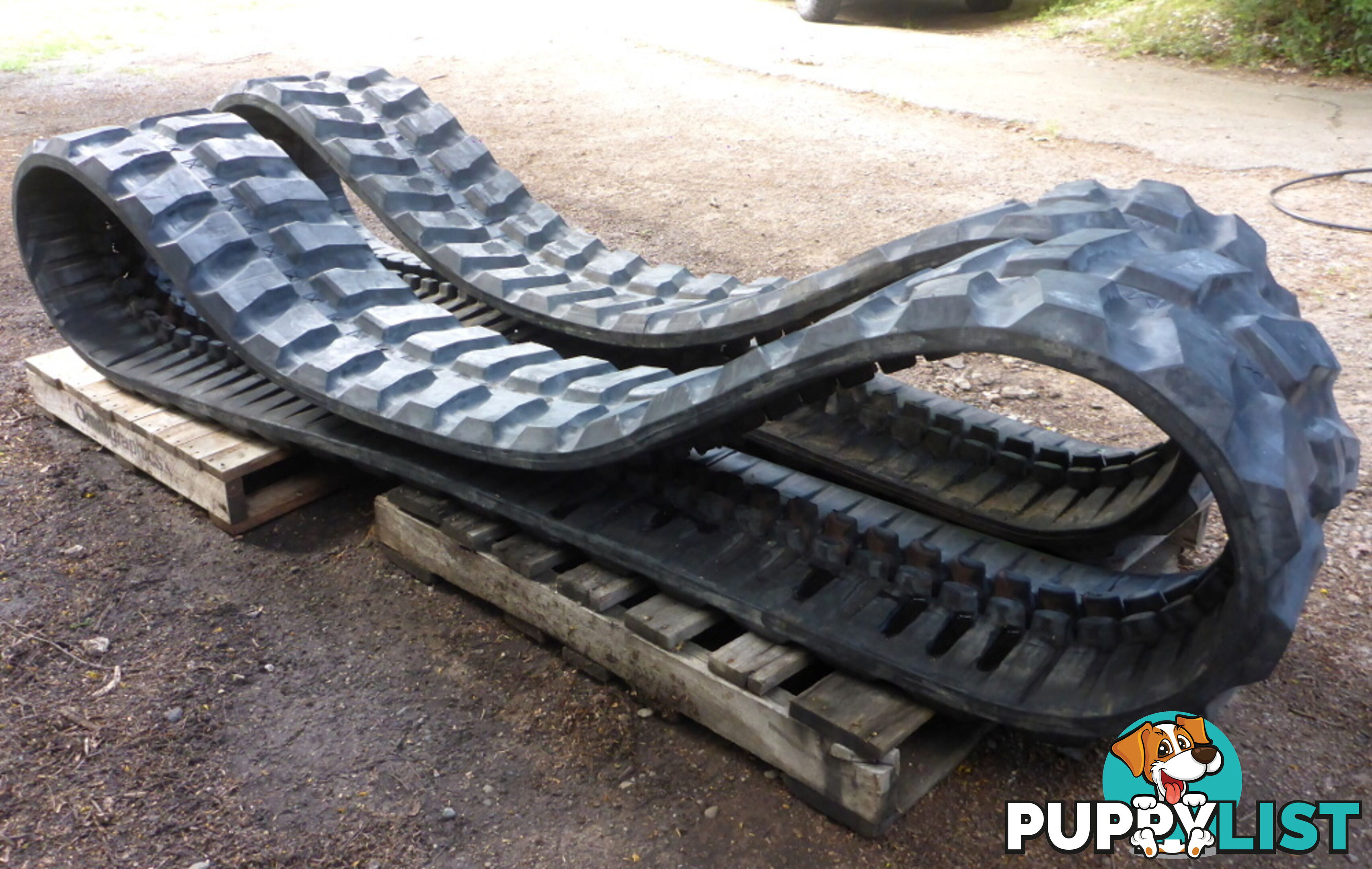 Genuine Komatsu PC95 Excavator Rubber Tracks 450x76x84