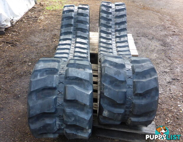 Genuine Komatsu PC95 Excavator Rubber Tracks 450x76x84