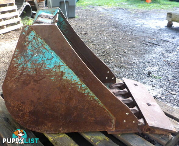 4-12 ton 600mm Norm Excavator Trenching Gummy Bucket Needs Headstock