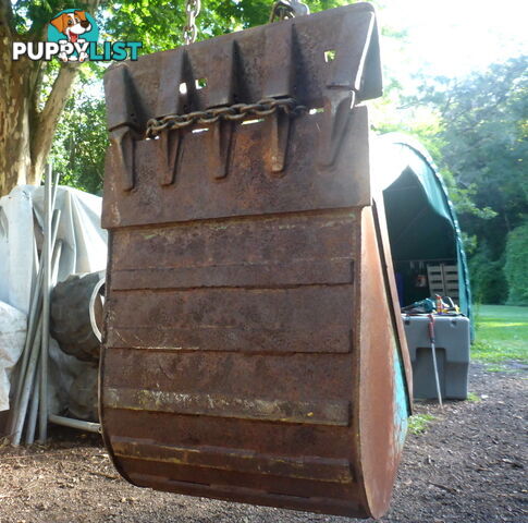 4-12 ton 600mm Norm Excavator Trenching Gummy Bucket Needs Headstock