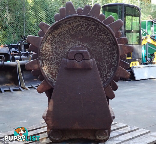 9-20 ton (60mm or 65mm pin) Turners Engineering Excavator Roller Compaction Wheel