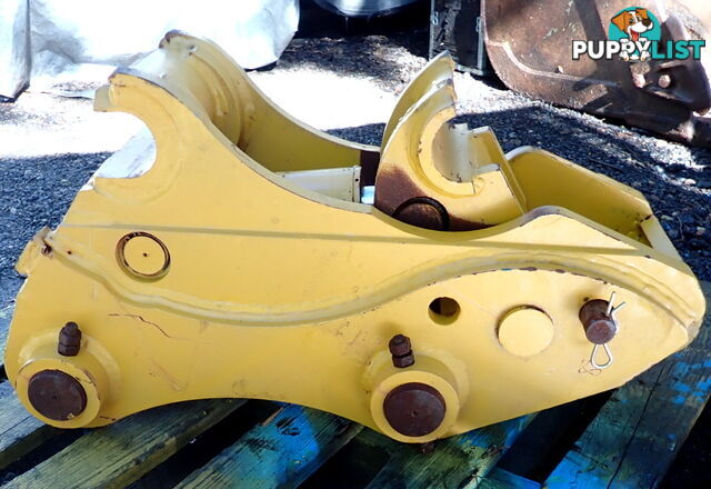 New 10-20 ton (65mm pin) Hydraulic Excavator Quick Hitch Coupling suit Cat