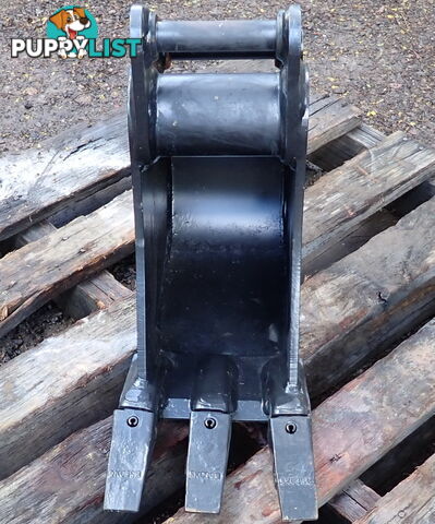 New 1-3 ton (30mm pin) 200mm Excavator GP Digging & Trenching Bucket