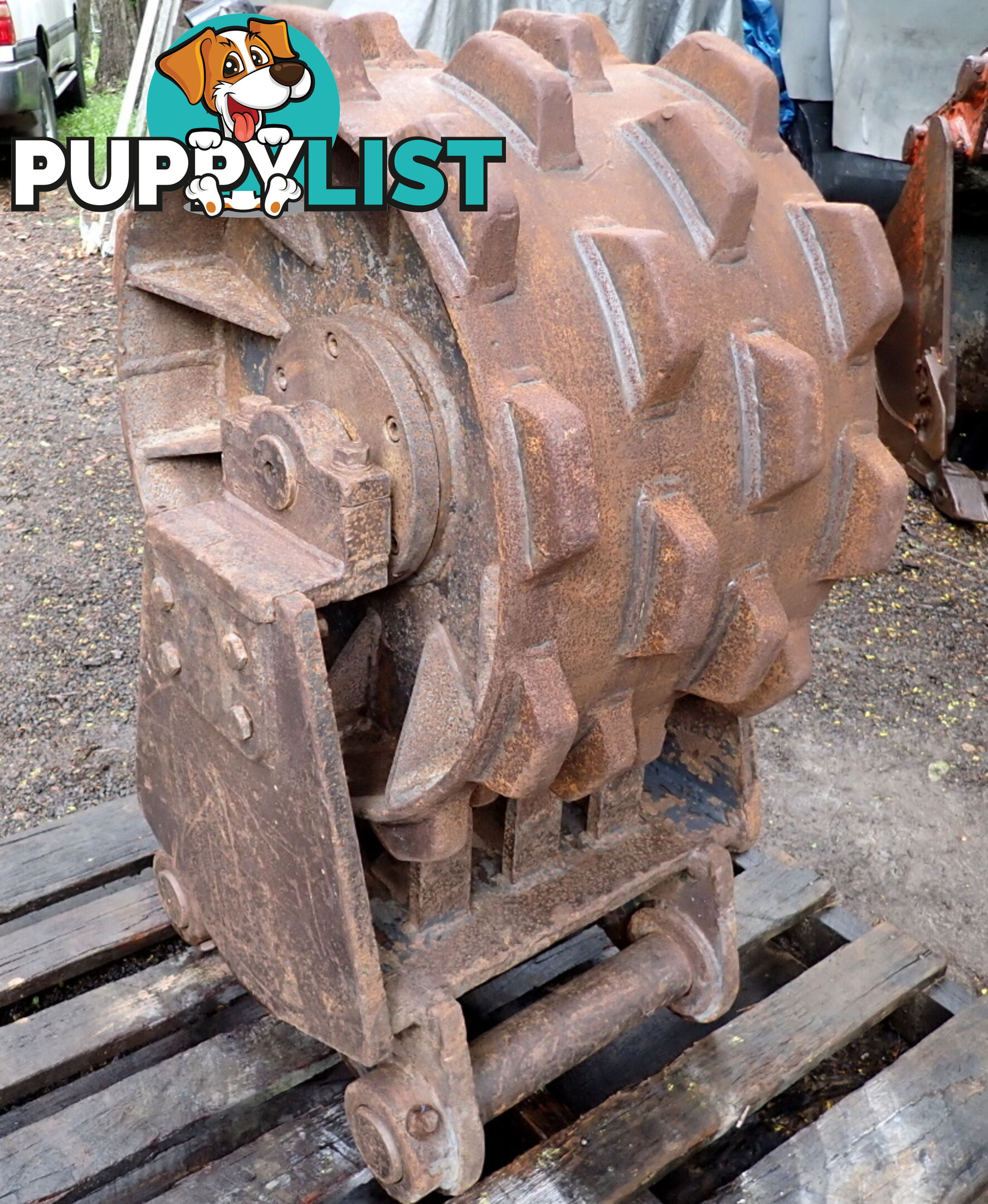 16-32 ton (80mm pin) 450mm Excavator Compaction Wheel