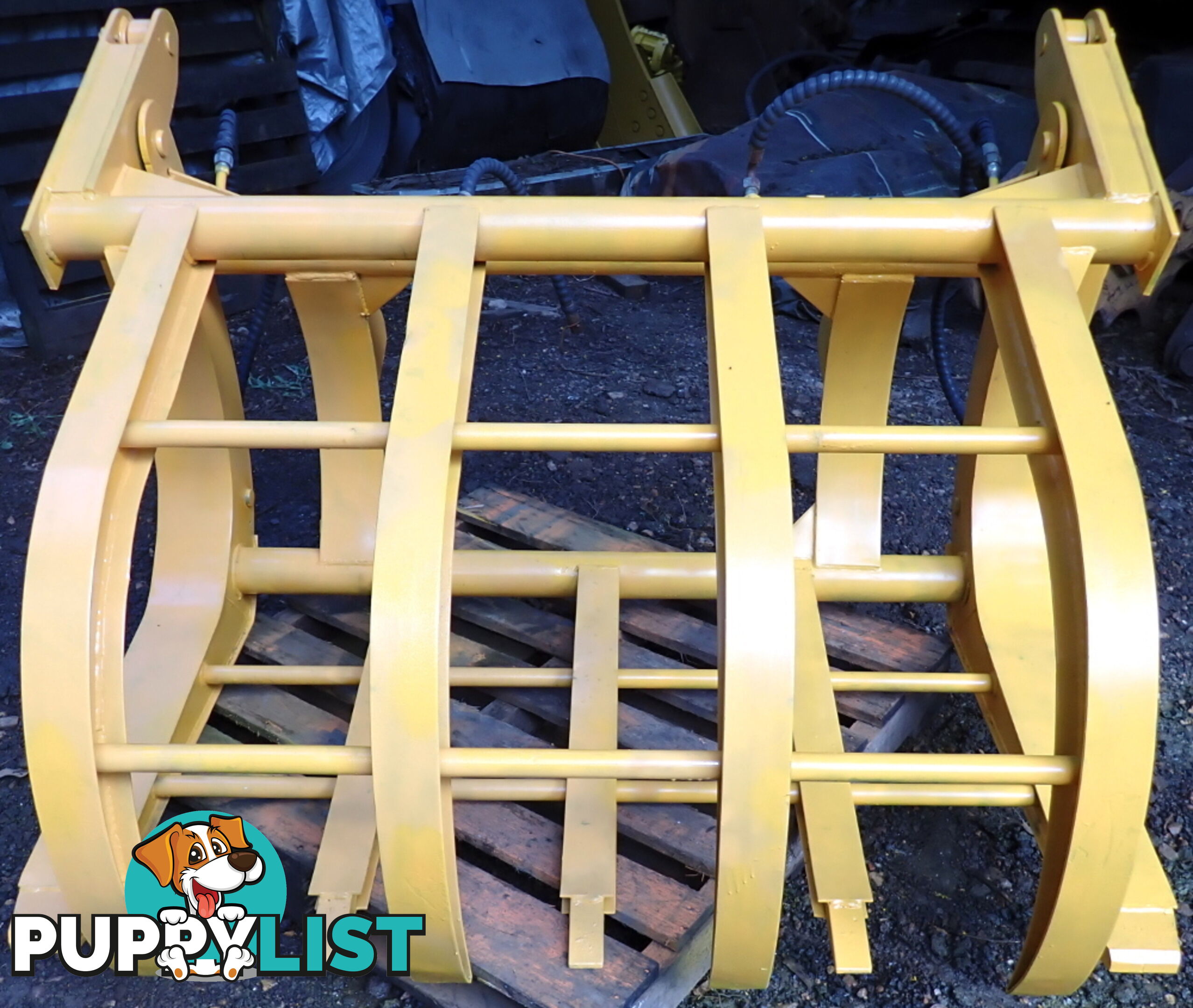 Almost New 1600mm Tractor Loader Telehandler Hydraulic Log Grab Grapple