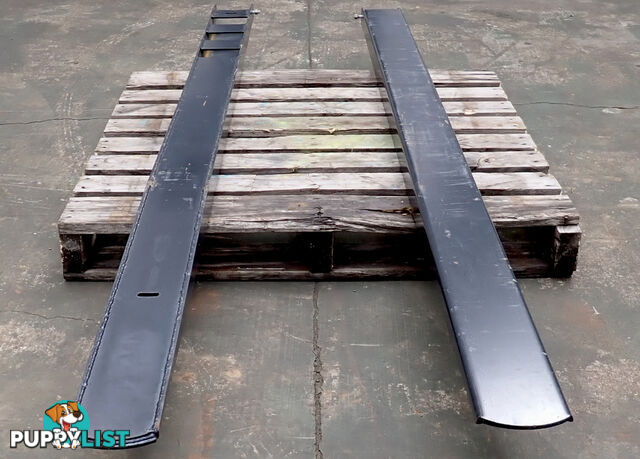New 2.5m Heavy Duty Forklift Extension Slippers