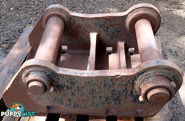 25-46 ton (110/100/80mm pin) Excavator Headstock Hitch Mounting Plate