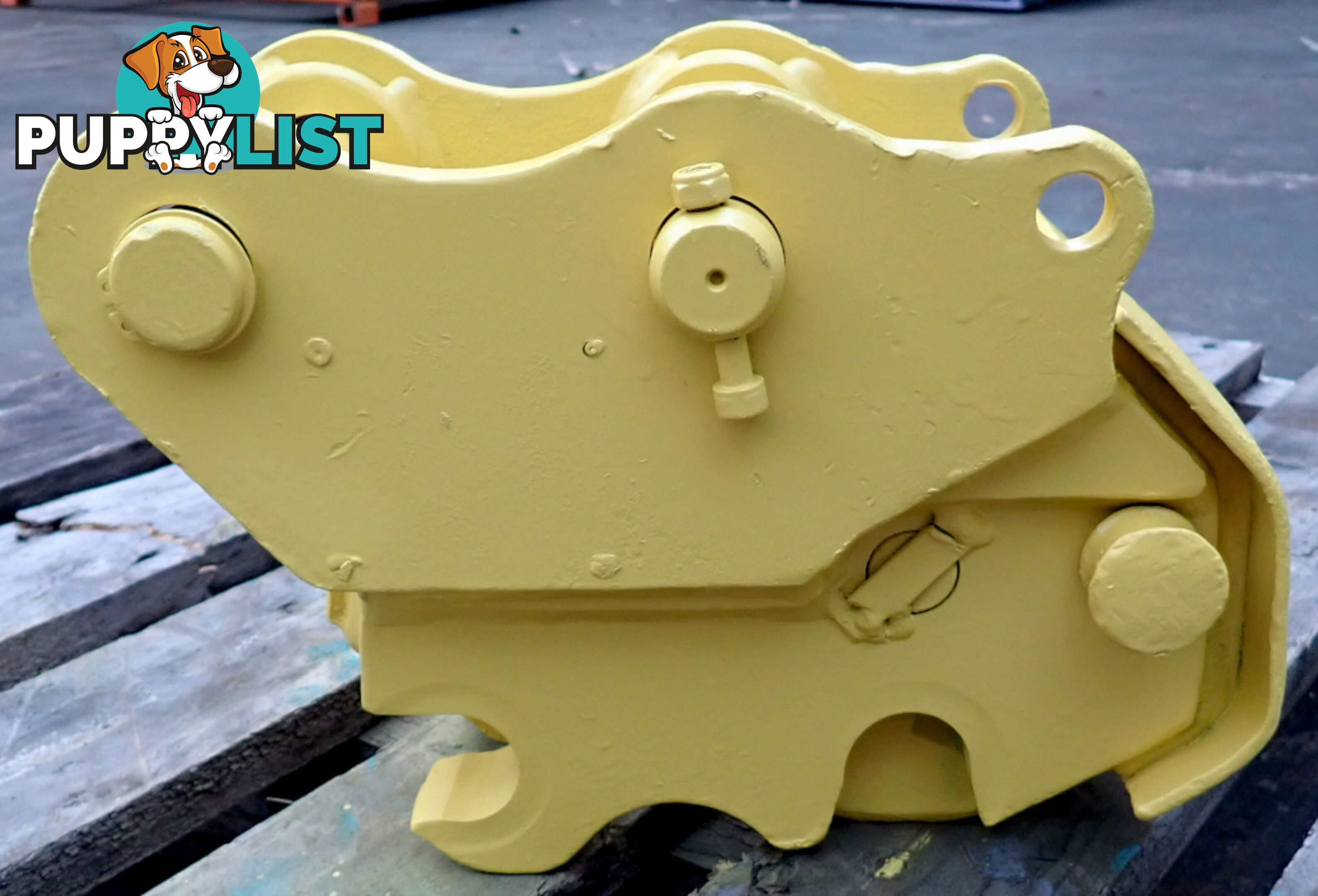 1-3 ton (32mm pin) Excavator Mechanical Quick Hitch Coupler suit Wacker Neuson