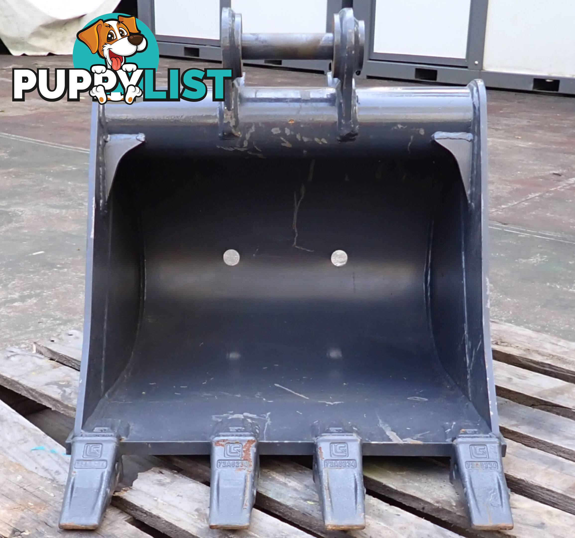 New 3-5 ton (38mm or 40mm pin) LG 600mm Excavator GP Digging Bucket suit Airman, Hitachi etc