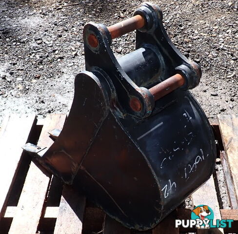 New 1.5-4 ton (35mm pin) 300mm AHE Excavator Digging GP Bucket (High Capacity)