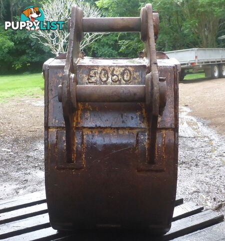 10-20 ton (65mm pin) 600mm Heavy Duty Excavator Trenching Bucket