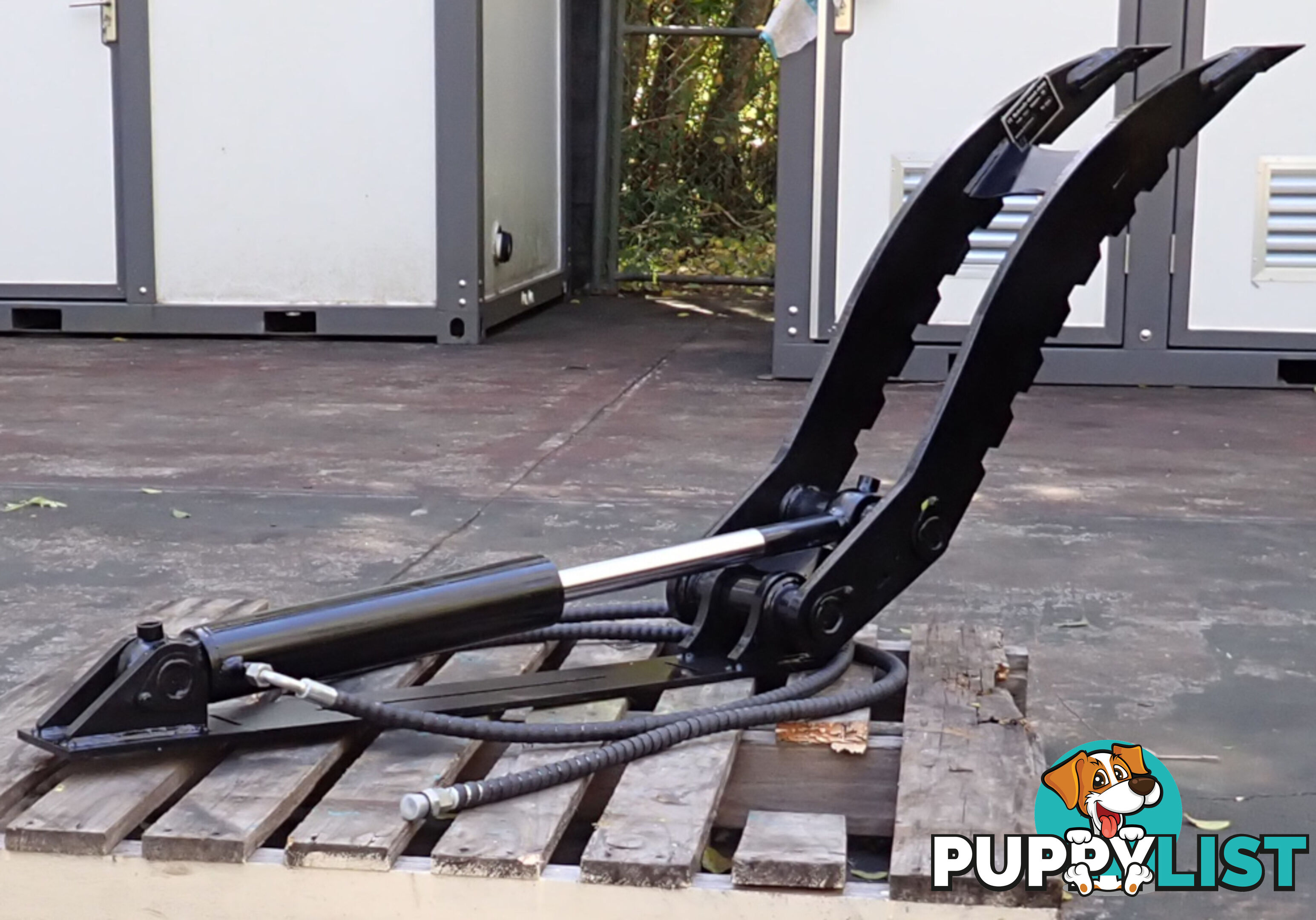 New 6-9 ton Excavator Hydraulic Thumb Clamp Grab