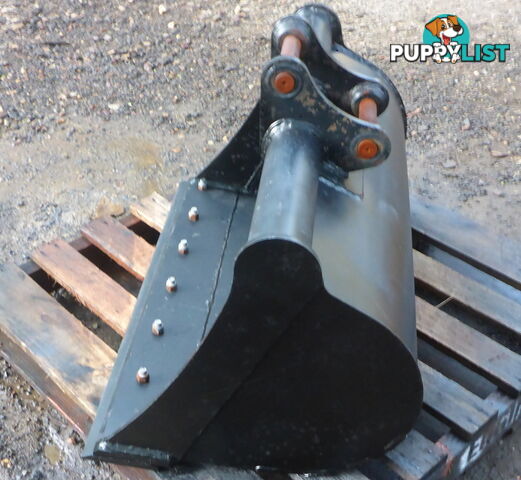New 1.5-4 ton (35mm pin) 1000mm AHE Excavator Mud Batter Bucket (high capacity)