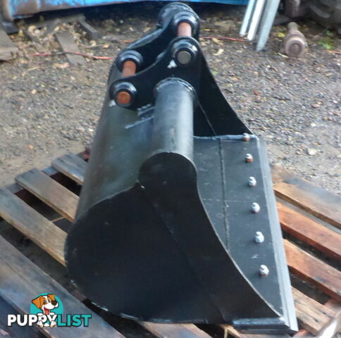 New 1.5-4 ton (35mm pin) 1000mm AHE Excavator Mud Batter Bucket (high capacity)