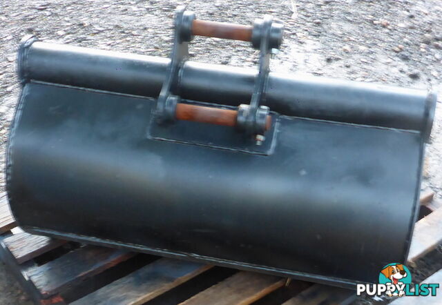 New 1.5-4 ton (35mm pin) 1000mm AHE Excavator Mud Batter Bucket (high capacity)
