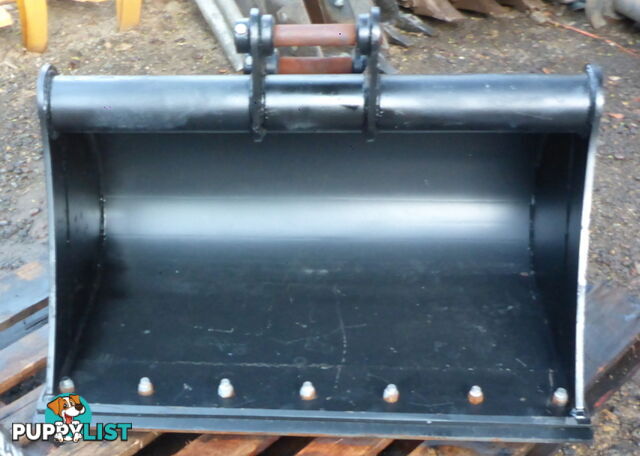 New 1.5-4 ton (35mm pin) 1000mm AHE Excavator Mud Batter Bucket (high capacity)