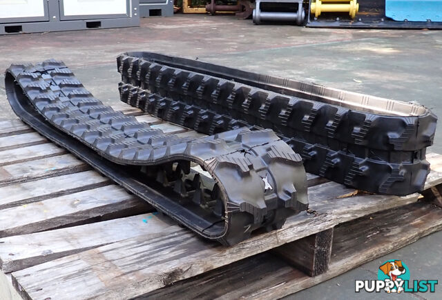 2 New Mini Excavator Rubber Tracks 180x72x37 suit Kobelco, Komatsu, Kubota, Yanmar etc