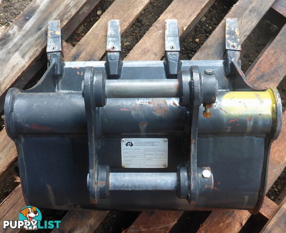 New 1.5-4 ton (35mm pin) 600mm AHE Excavator Digging GP Bucket