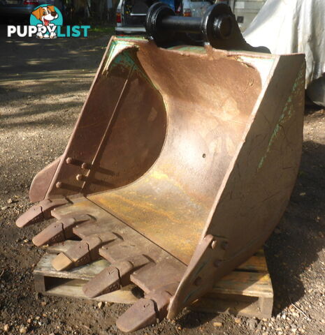 15-30 ton (80mm pin) 1200mm Kobelco Excavator GP Digging Bucket with Sidecutters