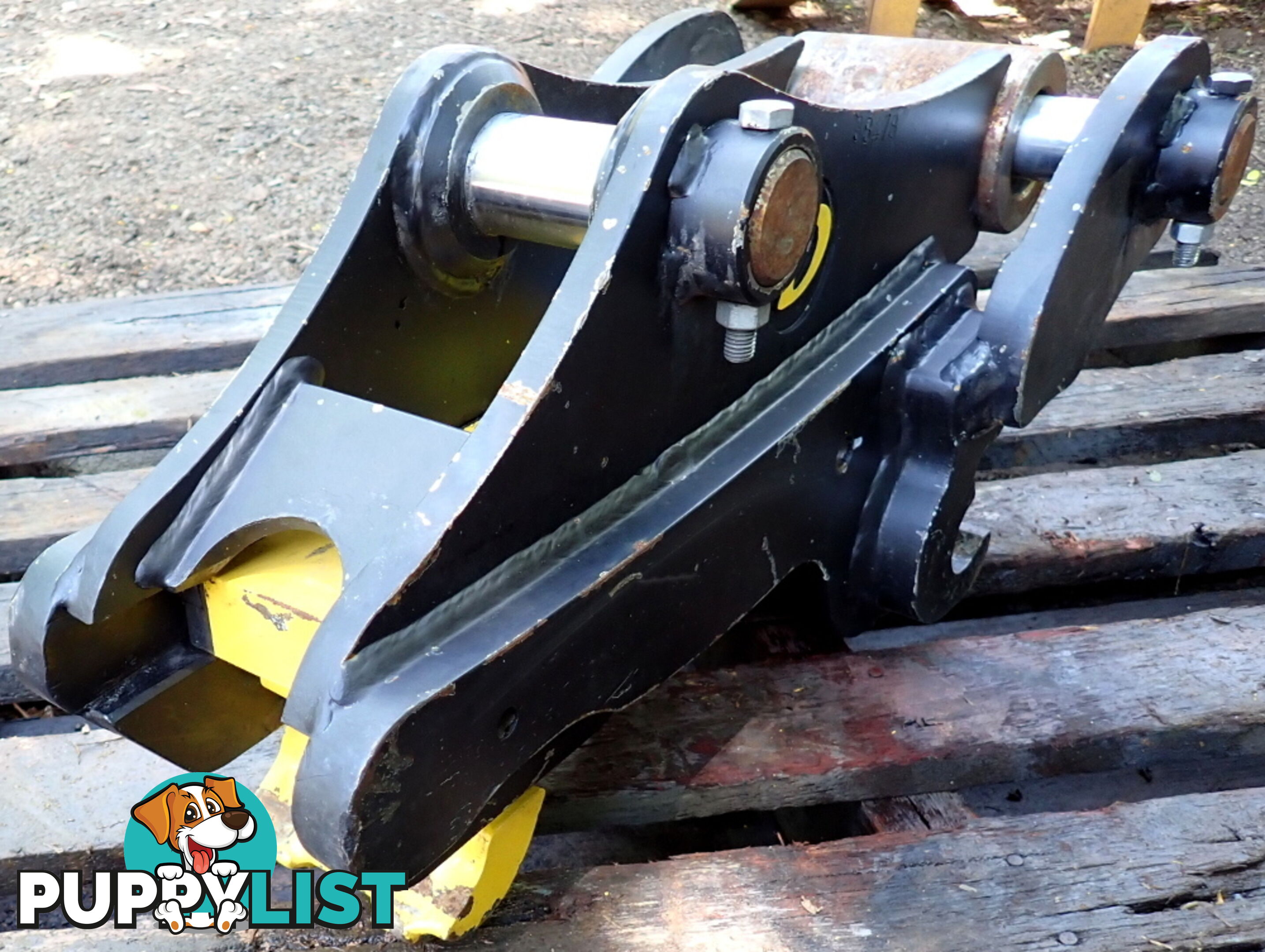 New Case 590ST Backhoe (44.45/50mm pin) Doherty Hydraulic Quick Hitch Coupling