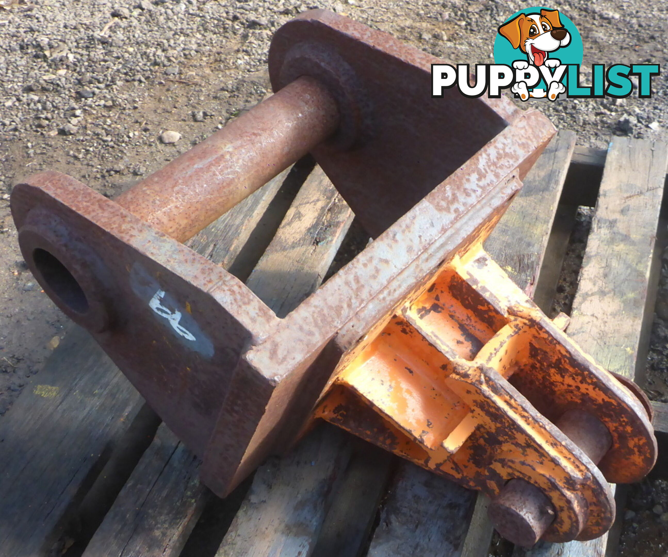 14-32 ton (80mm / 62.5mm pin) Excavator Auger Headstock Hitch Mount