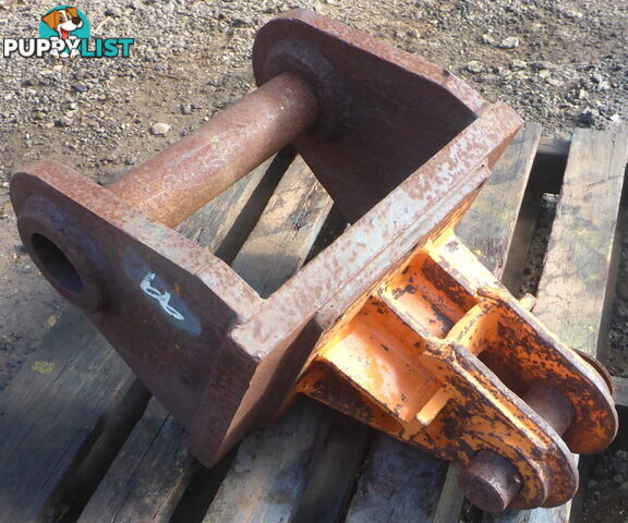 14-32 ton (80mm / 62.5mm pin) Excavator Auger Headstock Hitch Mount