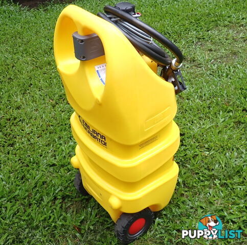 New Italian 110L Diesel Fuel Cell Tank with 12v Pump & Bowser trigger