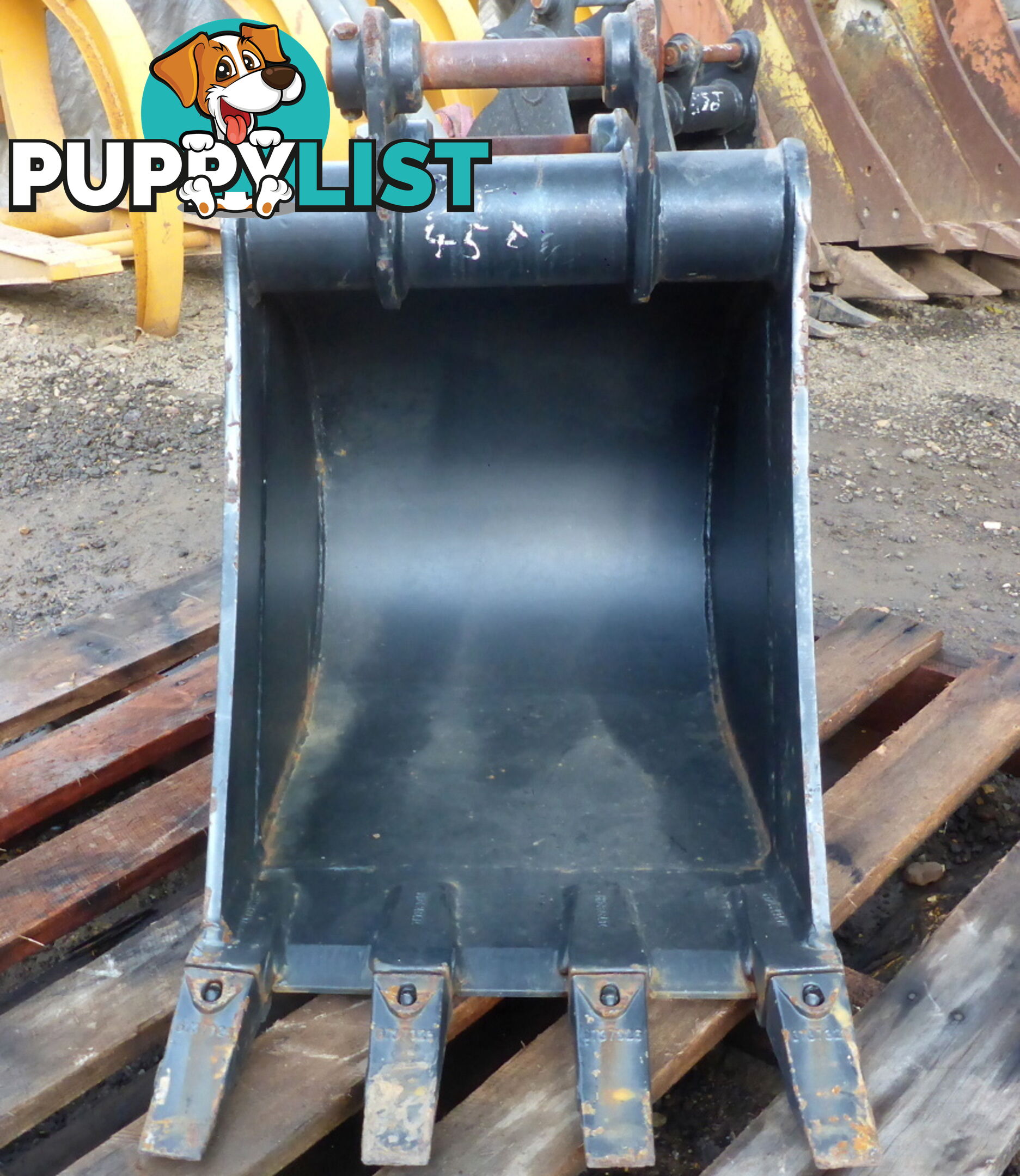 New 1.5-4 ton (35mm pin) 450mm AHE Excavator Digging GP Bucket (High Capacity)