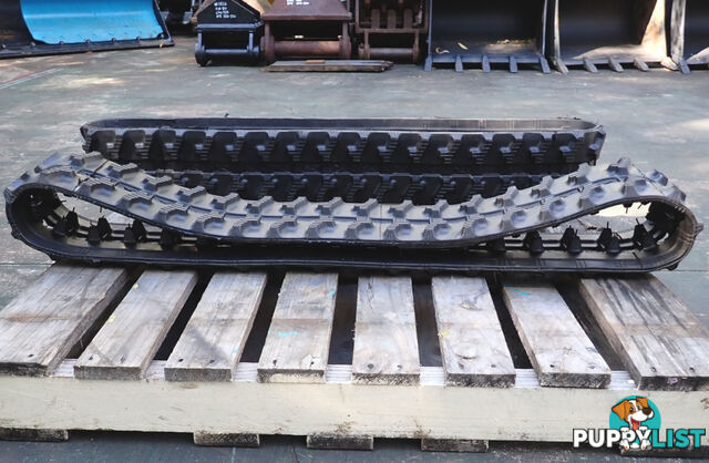 2 New Mini Excavator Rubber Tracks 180x72x37 suit Kobelco, Komatsu, Kubota, Yanmar etc