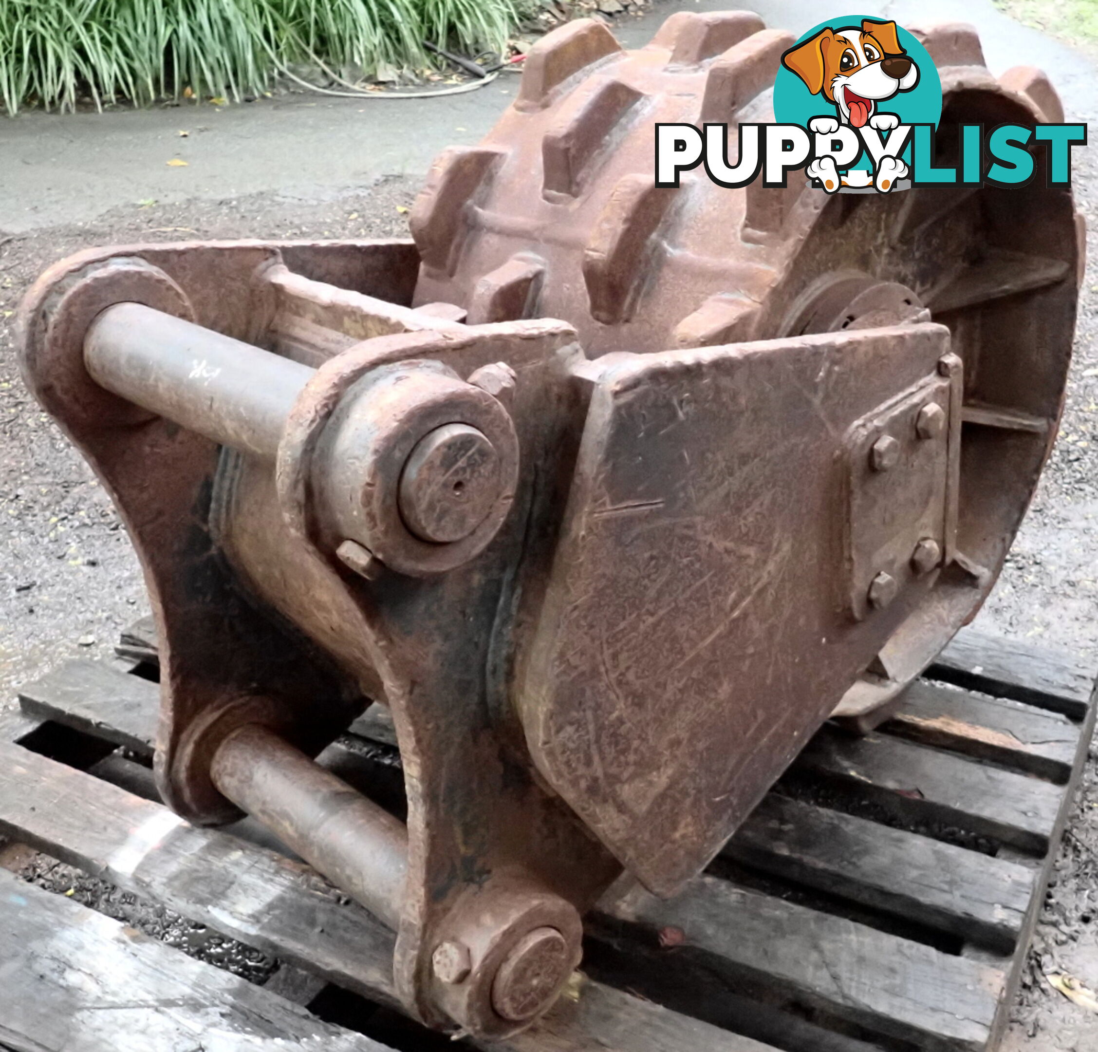 16-32 ton (80mm pin) 450mm Excavator Compaction Wheel