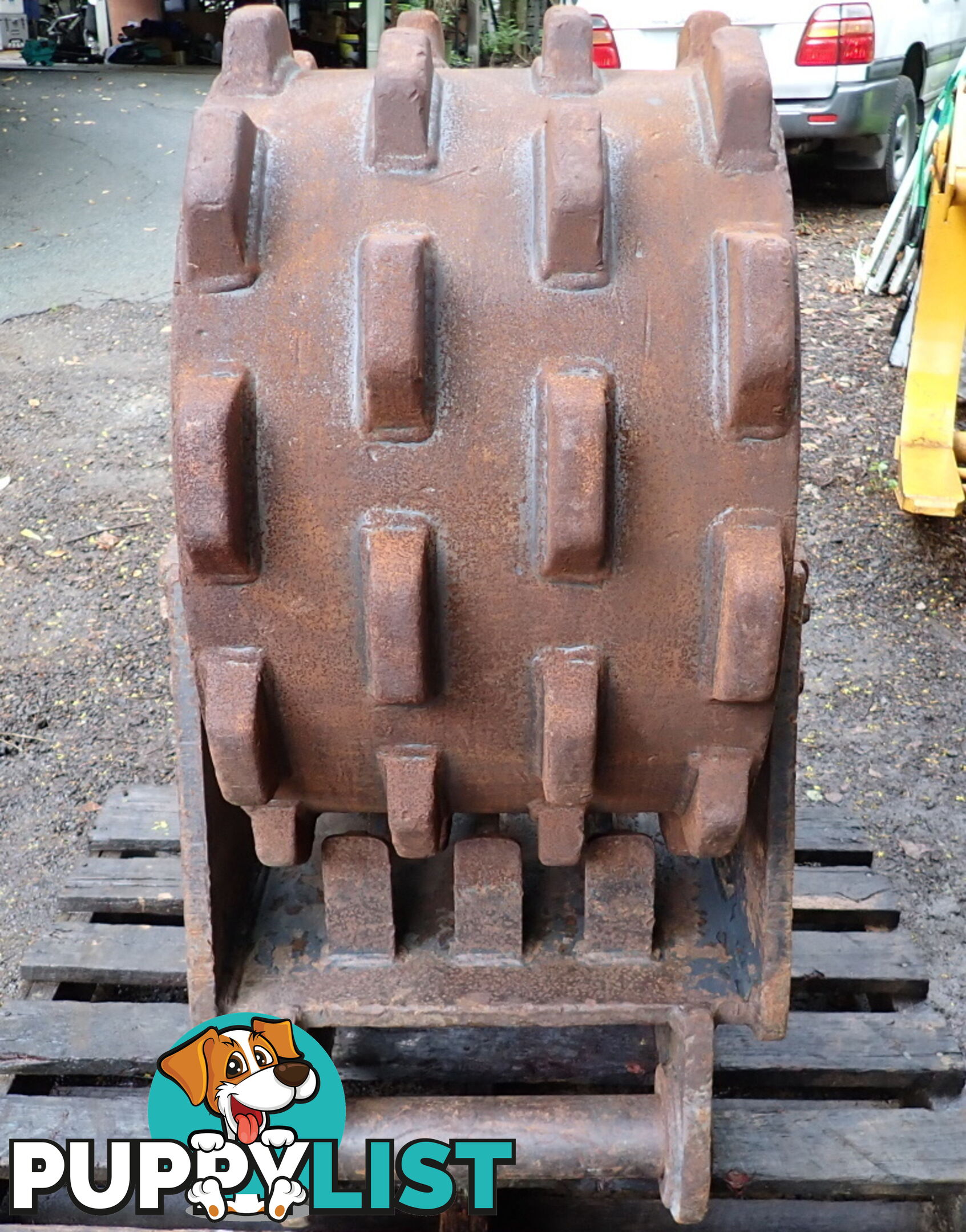 16-32 ton (80mm pin) 450mm Excavator Compaction Wheel
