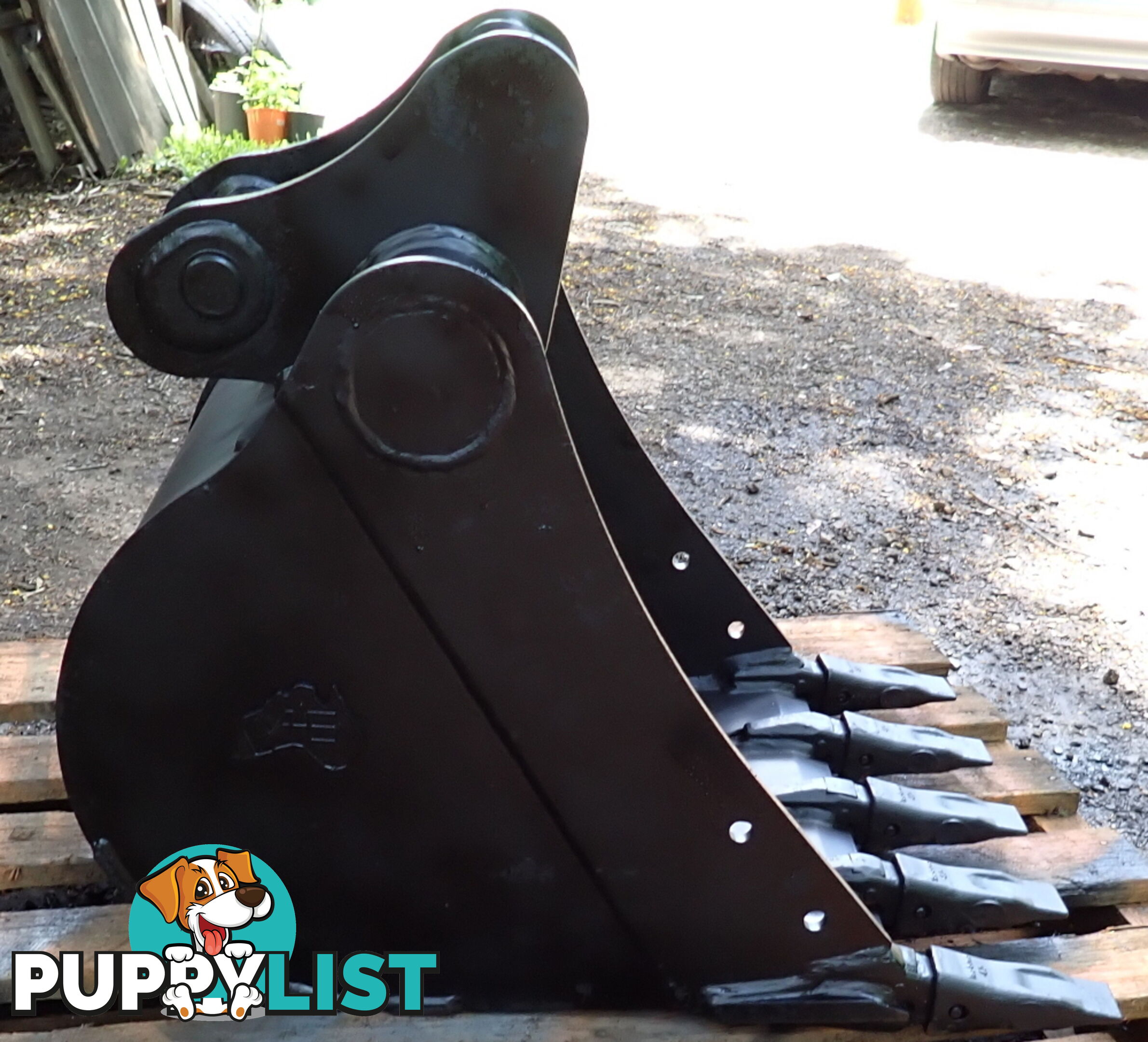 New 3-7 ton (45mm pin, 245mm CtoC) 600mm AHE Excavator Digging GP Bucket