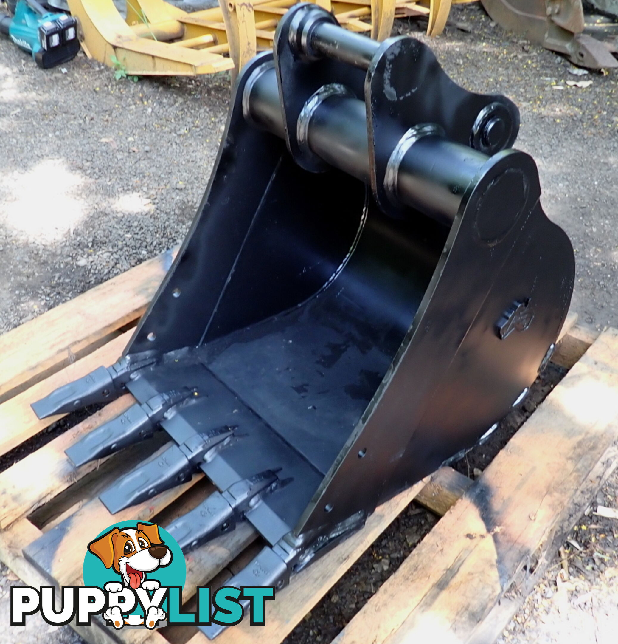 New 3-7 ton (45mm pin, 245mm CtoC) 600mm AHE Excavator Digging GP Bucket