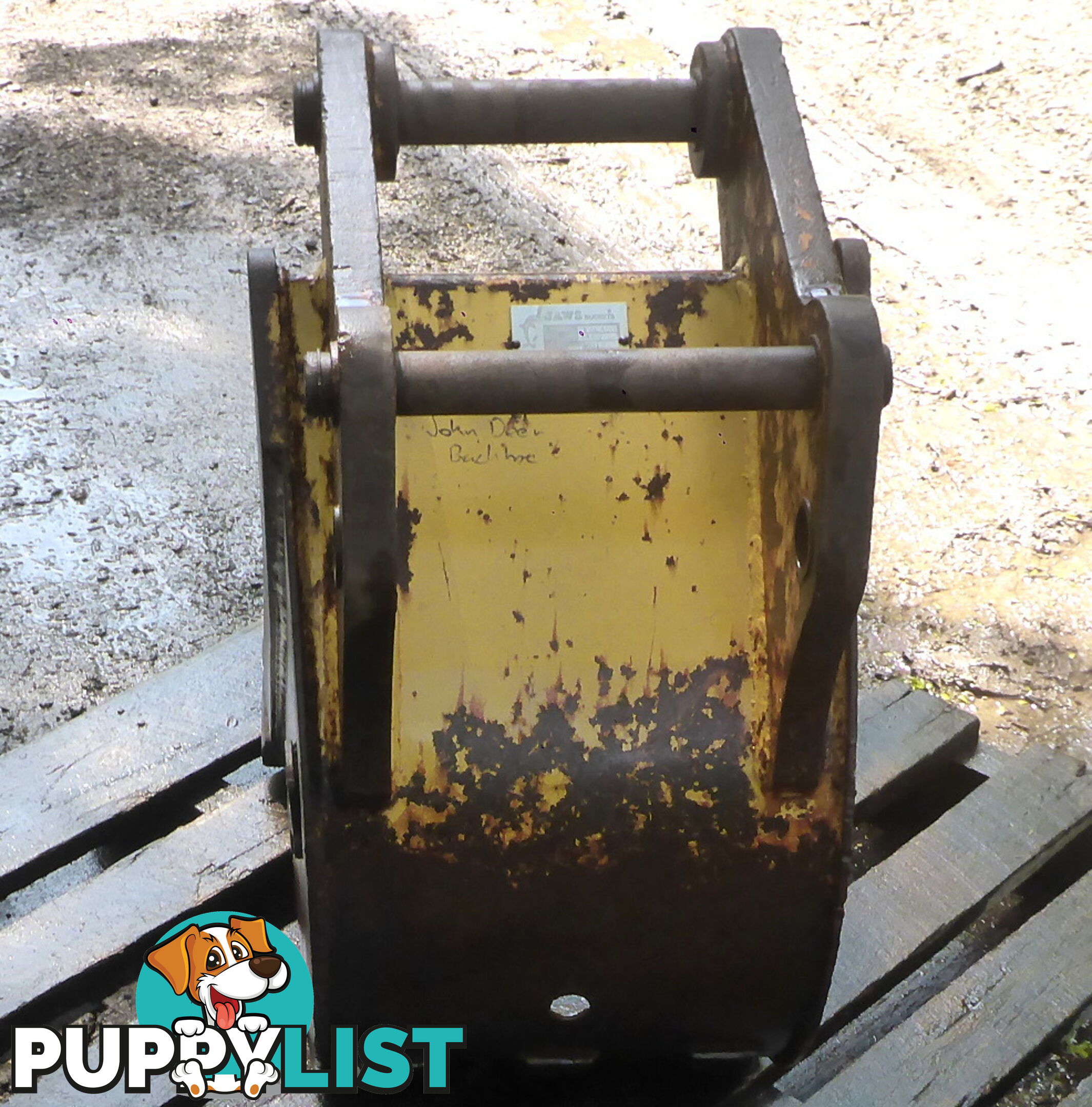 3-7 ton (45, 38mm pin) 450mm Jaws Excavator & Backhoe GP Digging & Trenching Bucket
