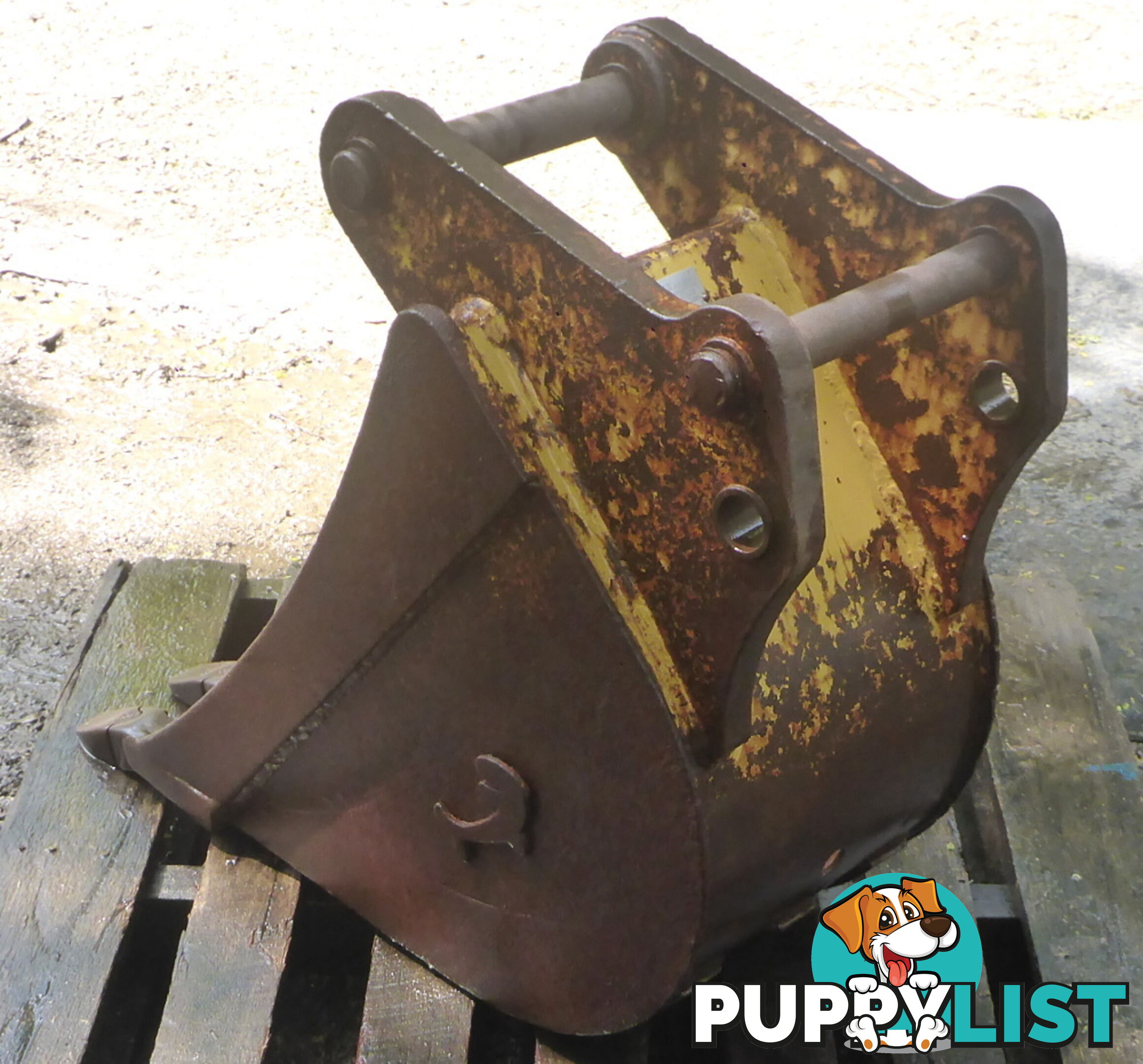 3-7 ton (45, 38mm pin) 450mm Jaws Excavator & Backhoe GP Digging & Trenching Bucket